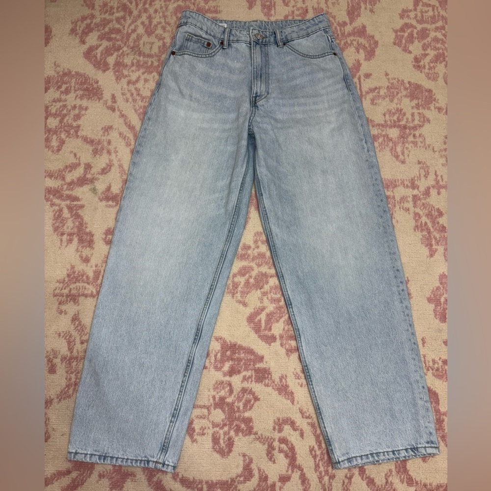Zara Light Blue High Rise Baggy Straight Leg Jeans Women’s size 4